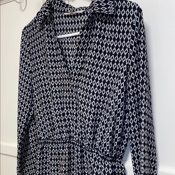 Max Studio Small Black White Geometric Shirt Dress - Picture 11 of 13